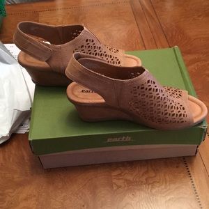 Earth wedge sandals with velcro back